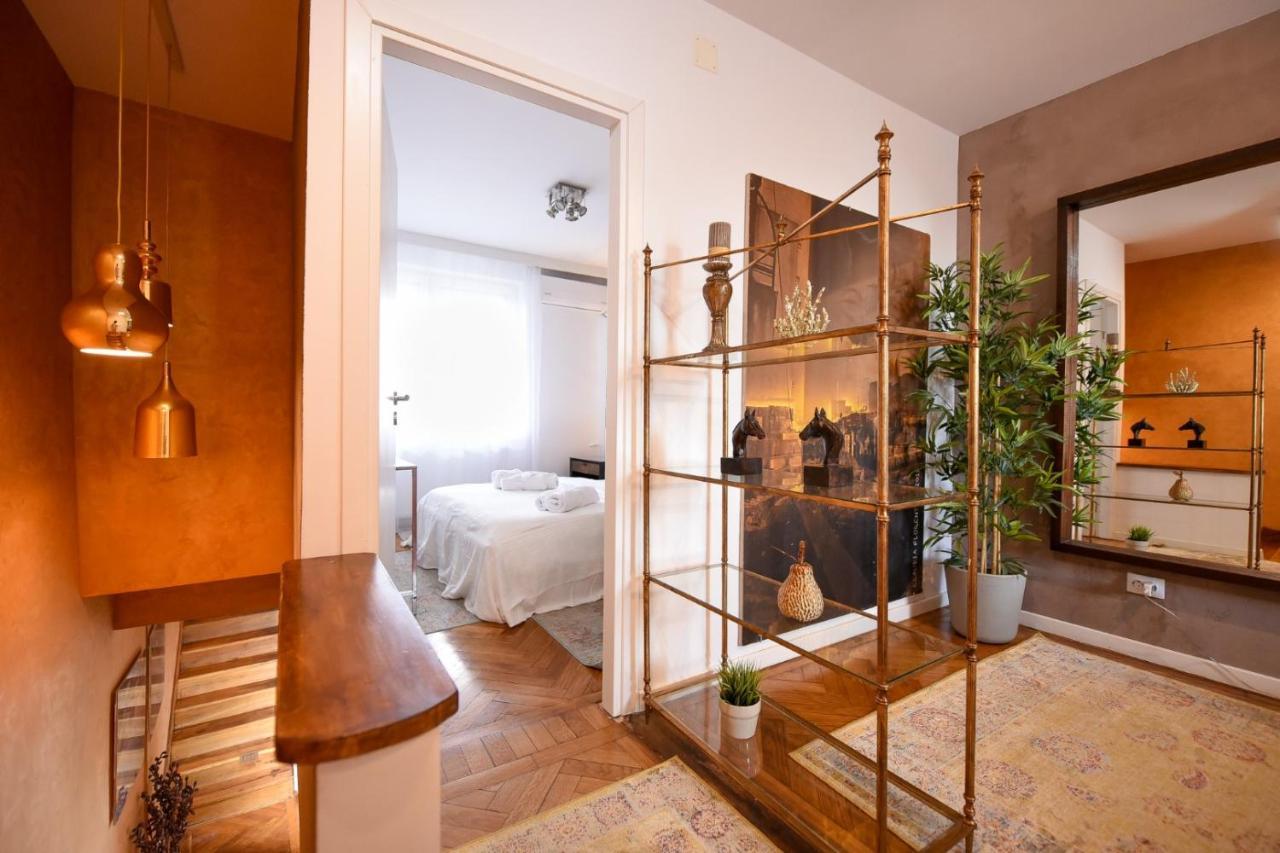 Apartamento Spectacular Views & Modern Comfort: Your Dream Duplex In Central Bucarest Exterior foto