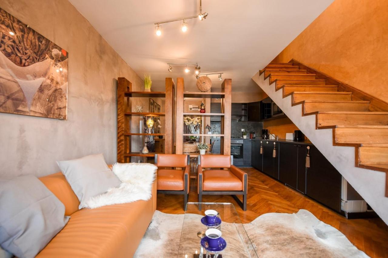 Apartamento Spectacular Views & Modern Comfort: Your Dream Duplex In Central Bucarest Exterior foto