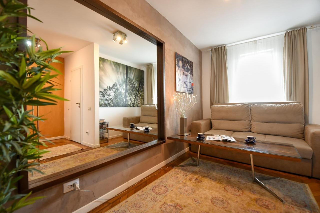 Apartamento Spectacular Views & Modern Comfort: Your Dream Duplex In Central Bucarest Exterior foto