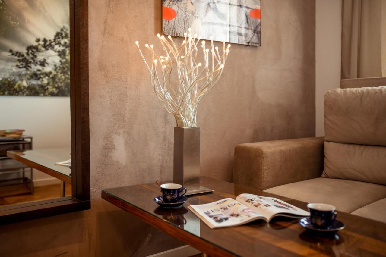 Apartamento Spectacular Views & Modern Comfort: Your Dream Duplex In Central Bucarest Exterior foto